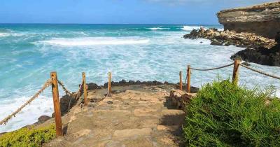 Fuerteventura - The stone steps to the beach