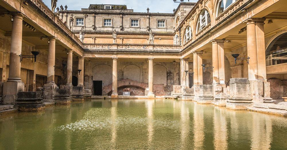 Bath - medieval thermal baths