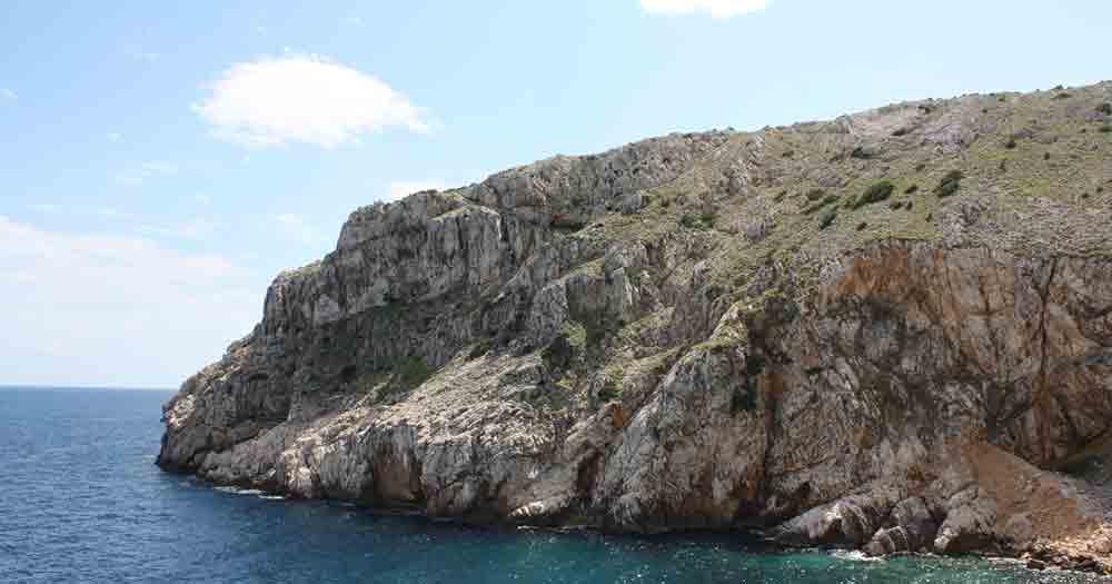 Palagruza - View of the island