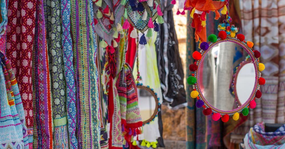 Punta Arabi - Hippie market - Scarves
